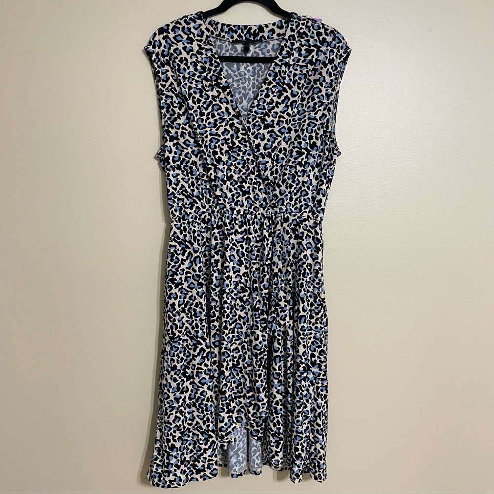 BCBG‎ Max Azria Leopard Faux Wrap Dress Size Large